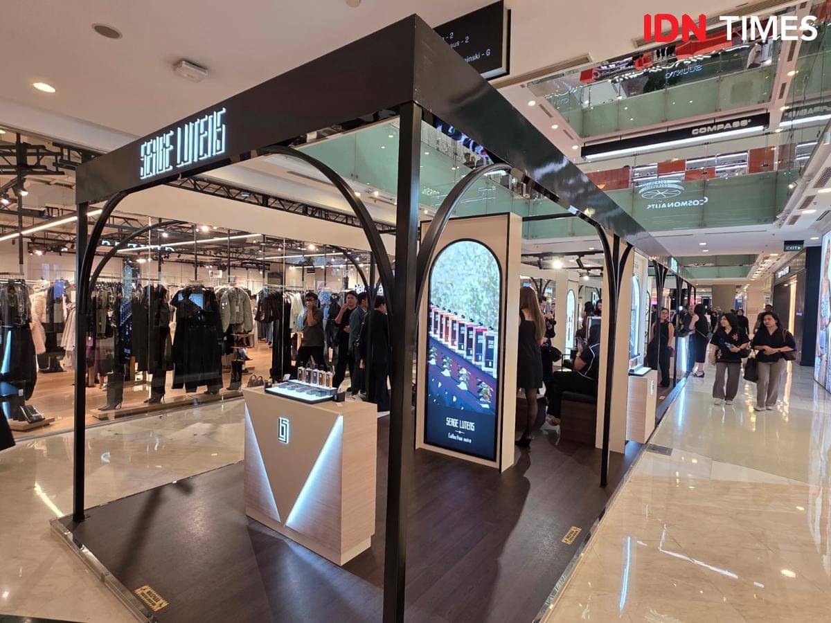 Serge Lutens merilis koleksi baru dari Collection Noire, Le Perce-Vent dan membuka pop-up store di Grand Indonesia Skybridge