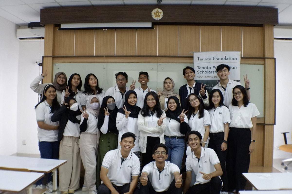 Penerima Beasiswa Kepemimpinan TELADAN Tanoto Foundation