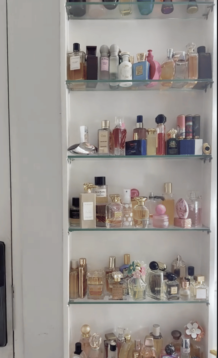 Koleksi parfum Amanda Manopo