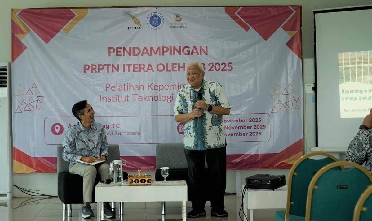 Pendiri Institut Teknik Sumatra (Itera), Akhmaloka, hadir di kampus yang ia rintis dengan membawa pesan besar