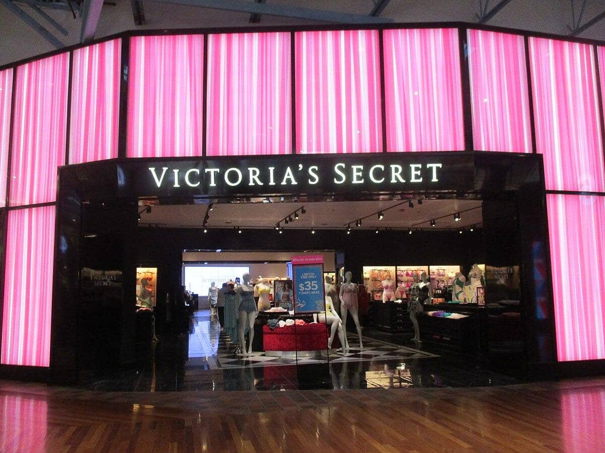 CEO Victoria's Secret Mengundurkan Diri, Apa Alasannya?