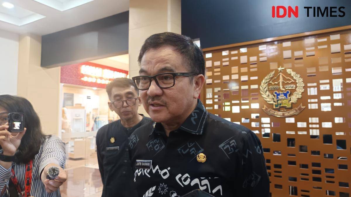 Sekretaris Daerah Provinsi Sulawesi Selatan, Jufri Rahman. (IDN Times/Asrhawi Muin) 