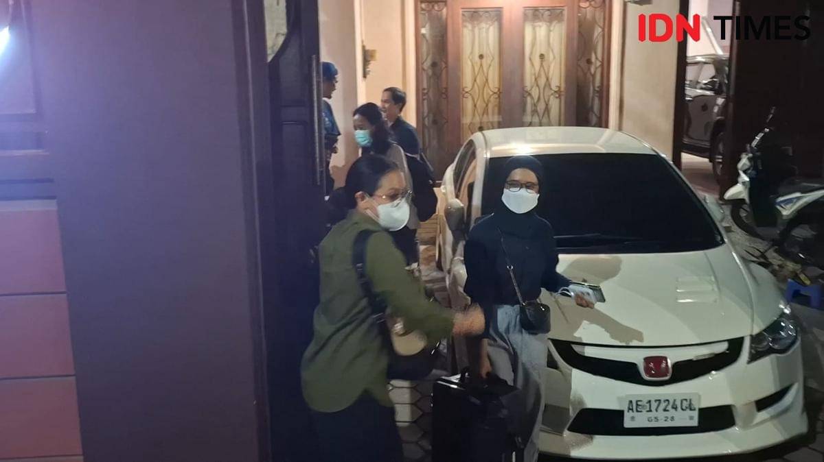 Rumah Agus Pramono, Sekda Ponorogo di Jalan Mangkuprajan, Kelurahan Demangan Kota Madiun turut diobok obok KPK. IDN Times/Riyanto.