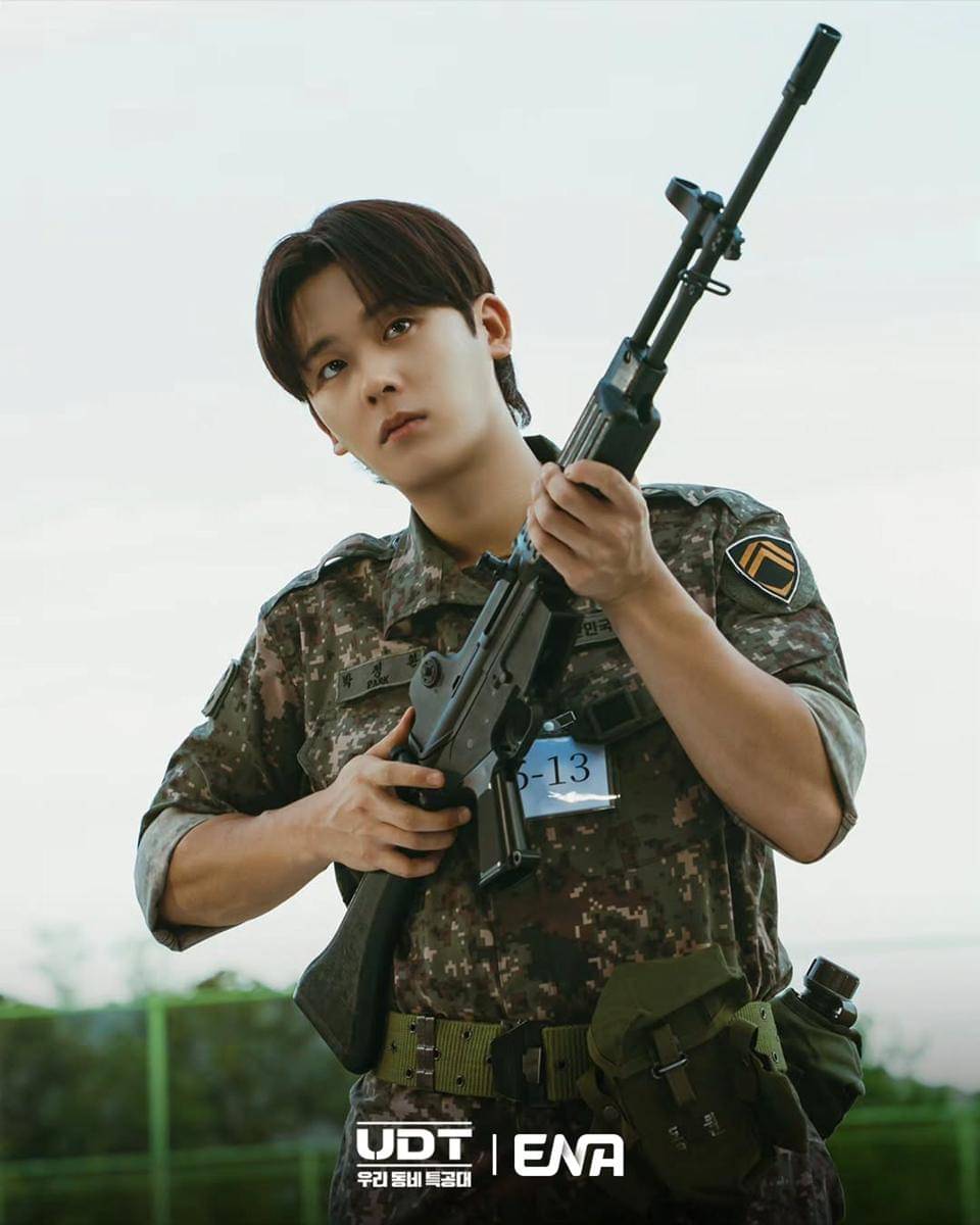 still cut drama Korea Heroes Next Door