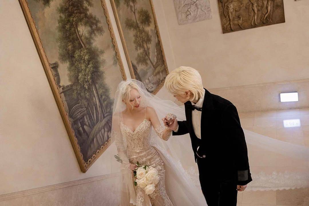 potret pernikahan Chanmina dan Ash Island