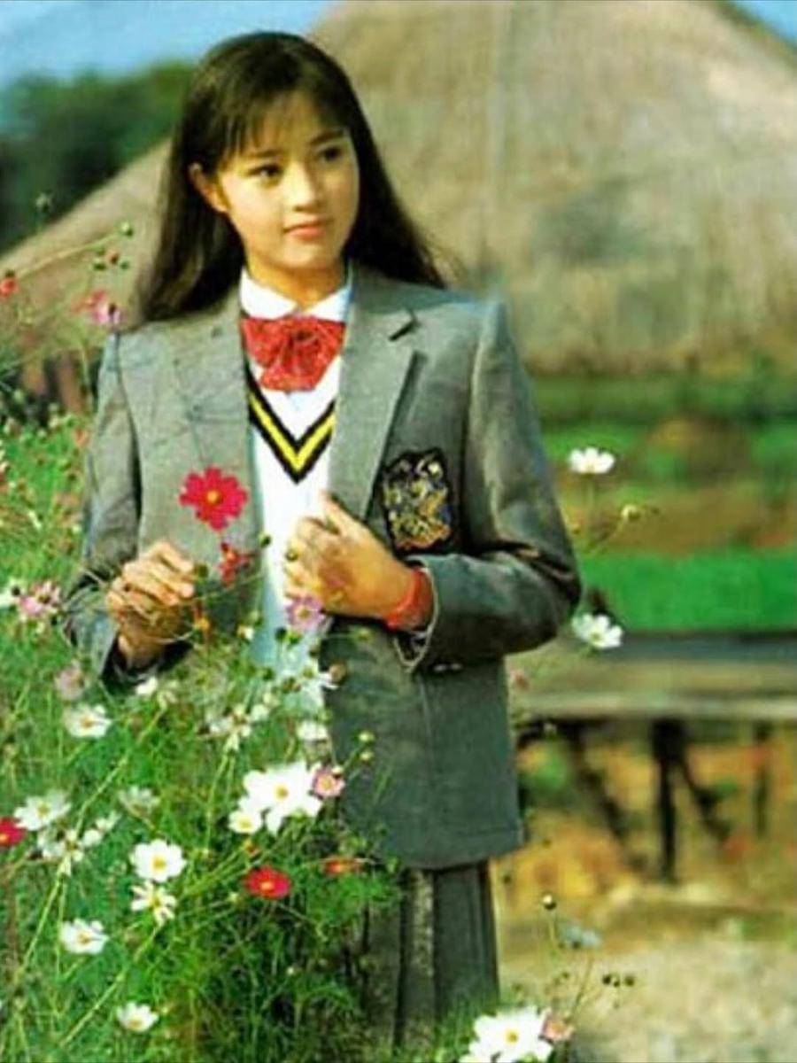 potret Kim Hye Soo saat muda