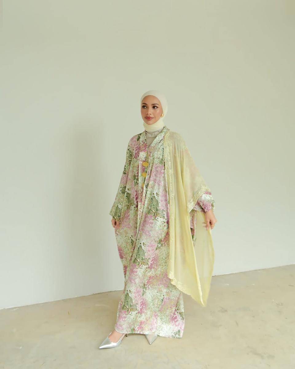 OOTD Malaysian Style ala Khainina Khalil