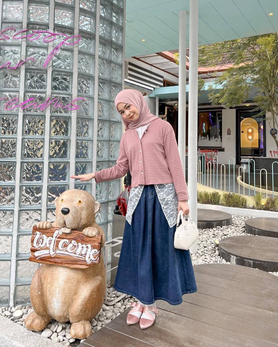 OOTD Casual Teen ala Kanya Prasidha