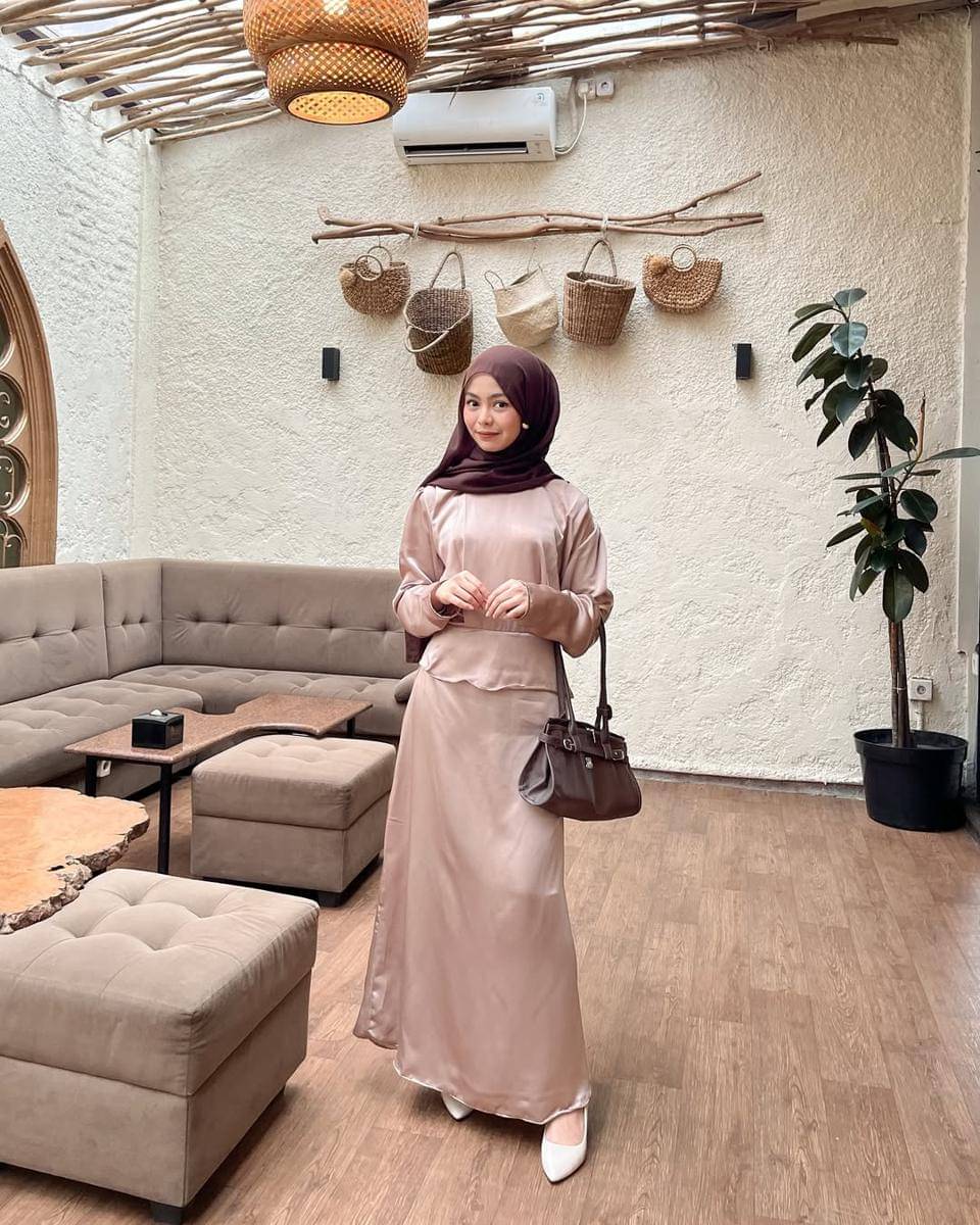 OOTD Earth Tone ala Kanya Prasidha