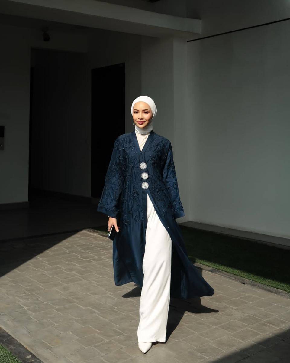 OOTD Malaysian Style ala Khainina Khalil