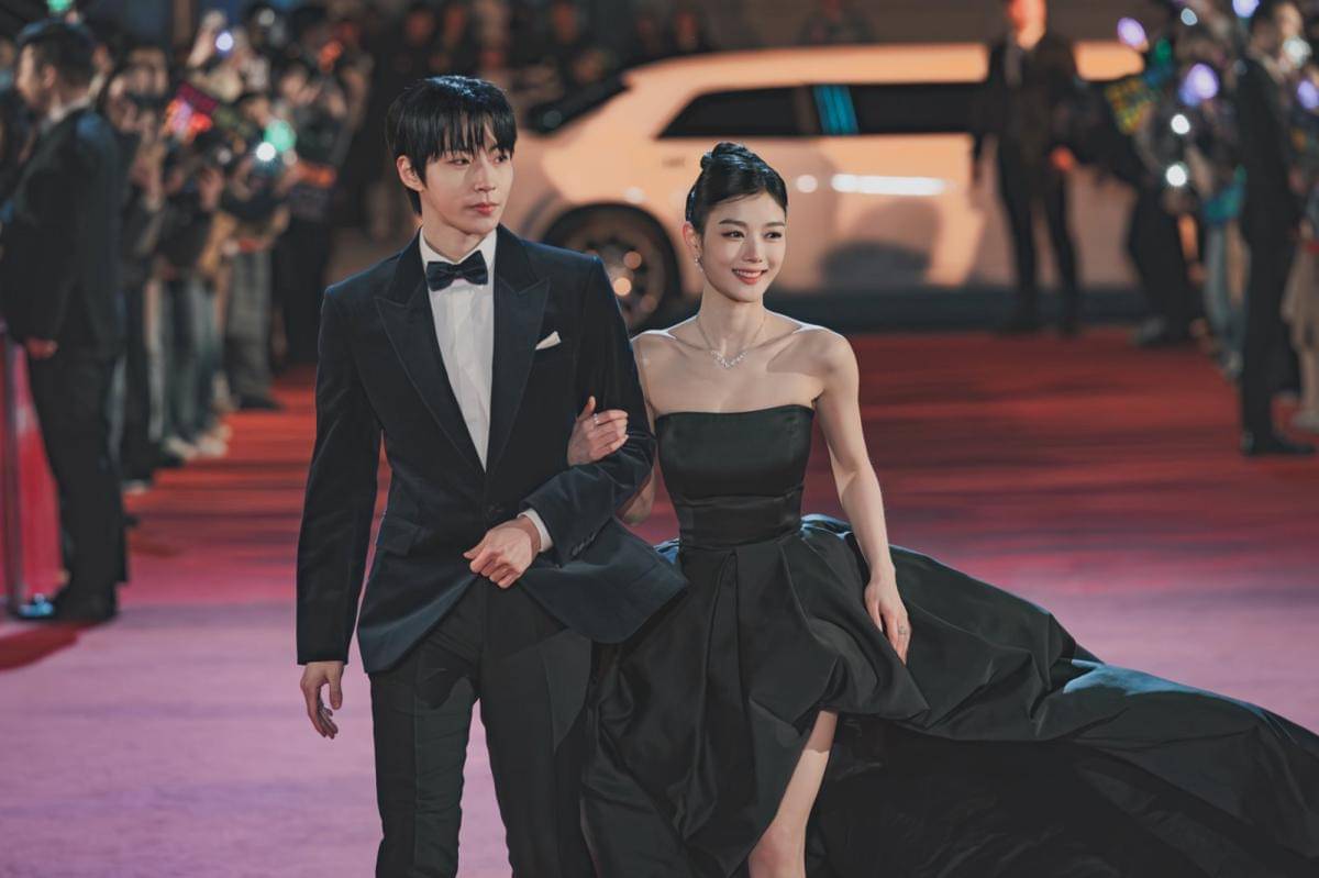Hwang In Yeop dan Kim Yoo Jung di Dear X