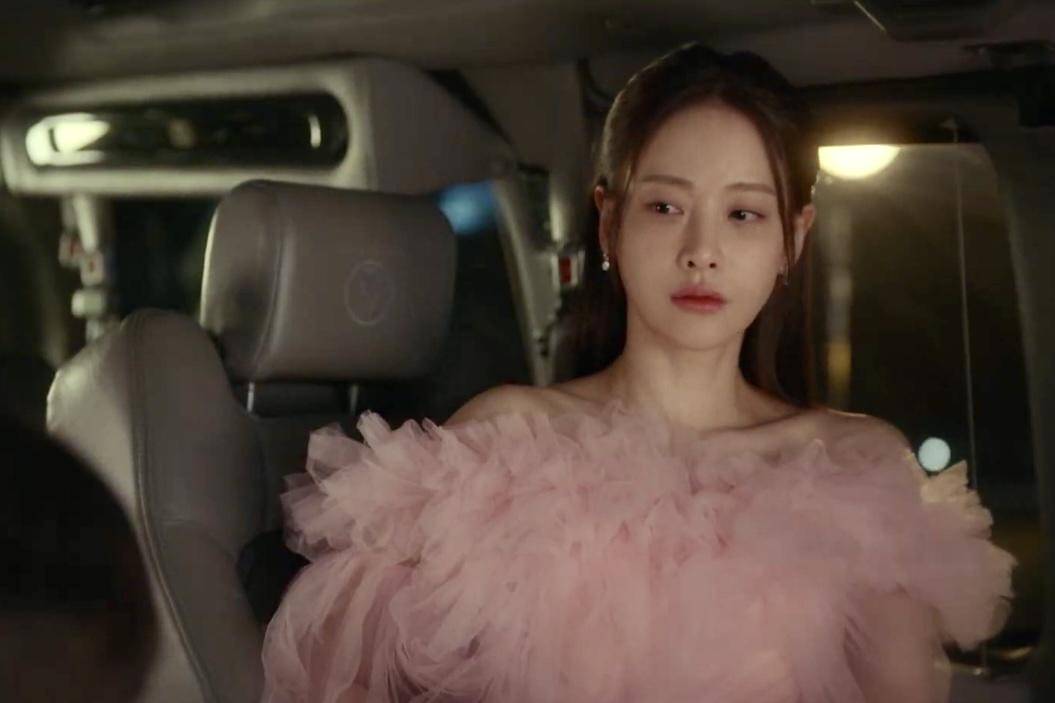 Kwon Se Na (Oh Yeon Seo) dalam drakor Nice to Not Meet You 