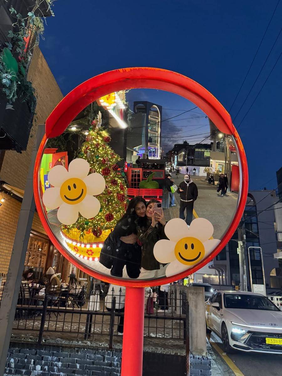 potret Gya dan Gadis Sadiqah liburan di Korea Selatan