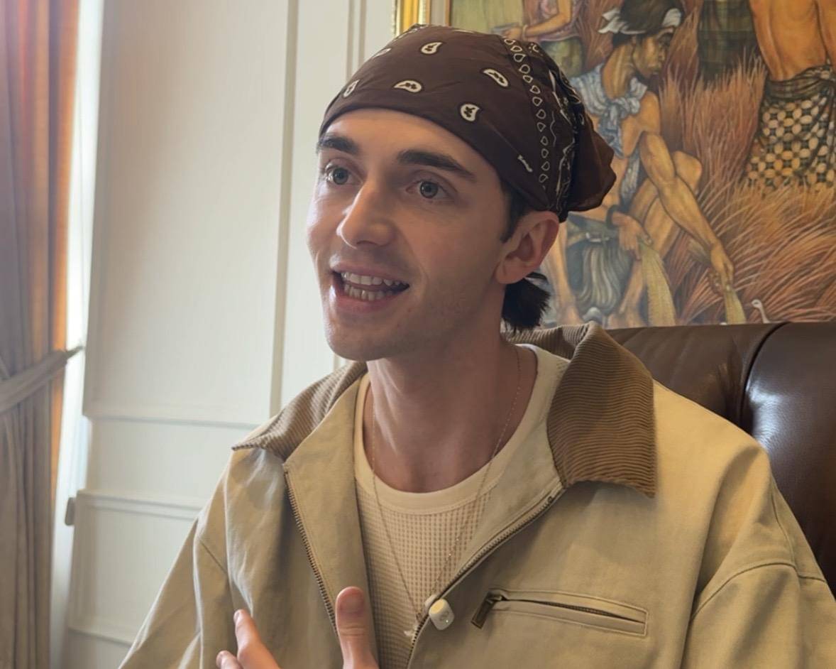 Greyson Chance pada Jumat (14/11/2025)