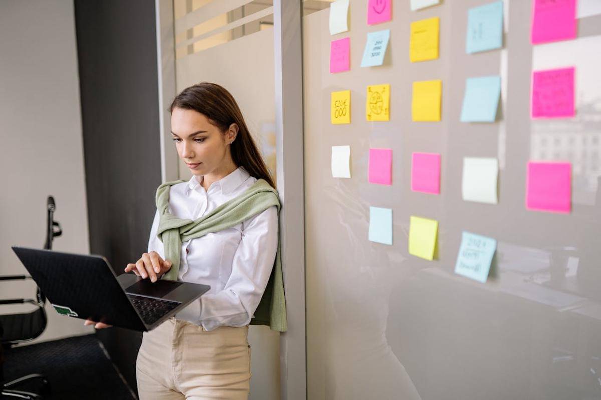 ilustrasi membuat rencana