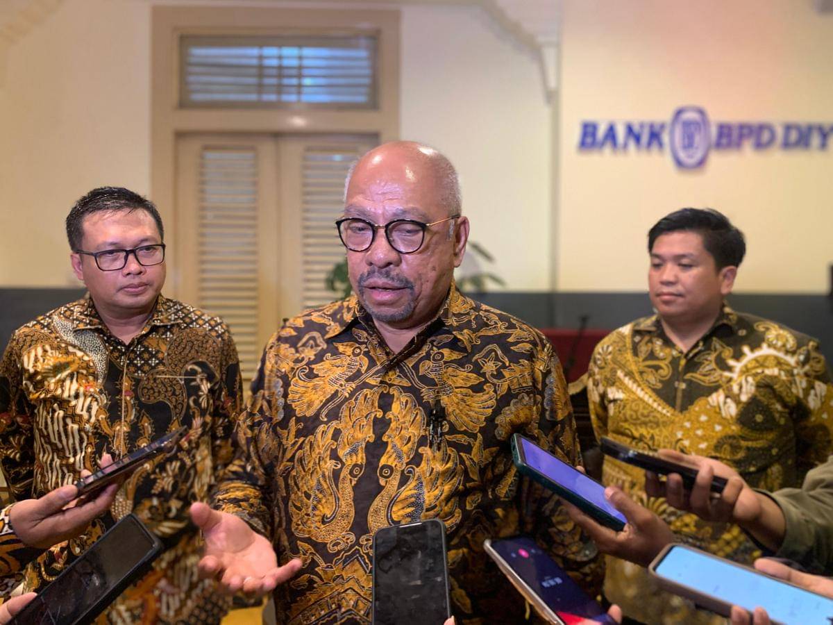 Ketua Fraksi Partai Golkar MPR RI, Melchias Markus Mekeng.