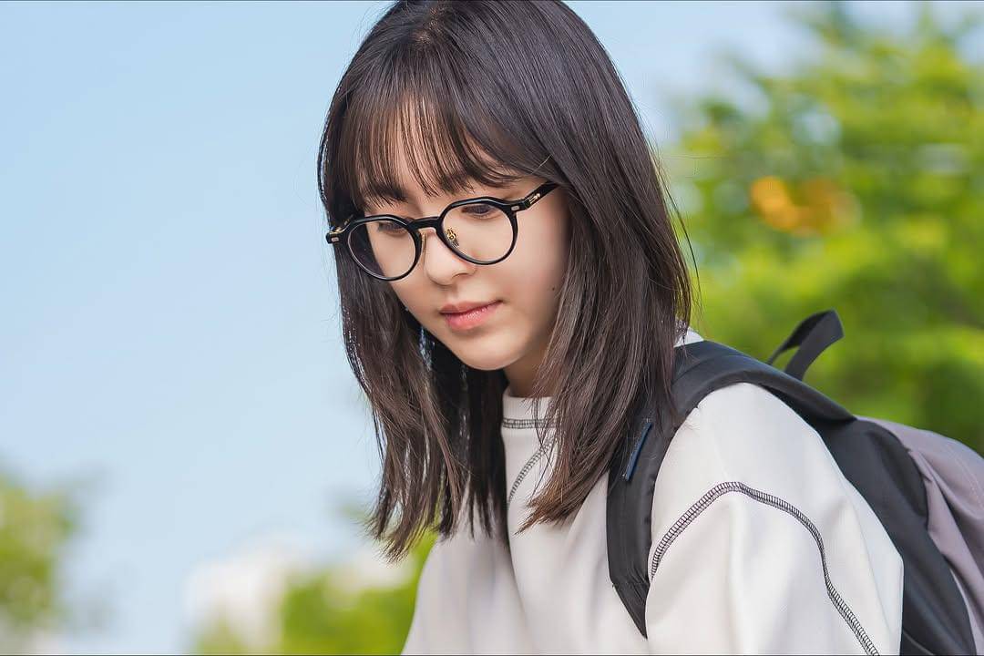 still cut drama Spirit Fingers