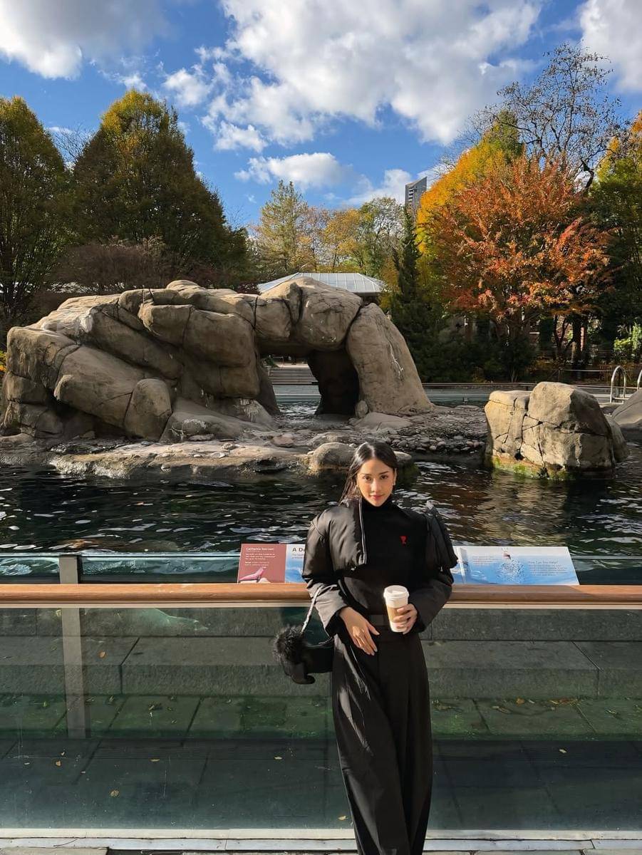 potret Anya Geraldine liburan musim gugur ke New York