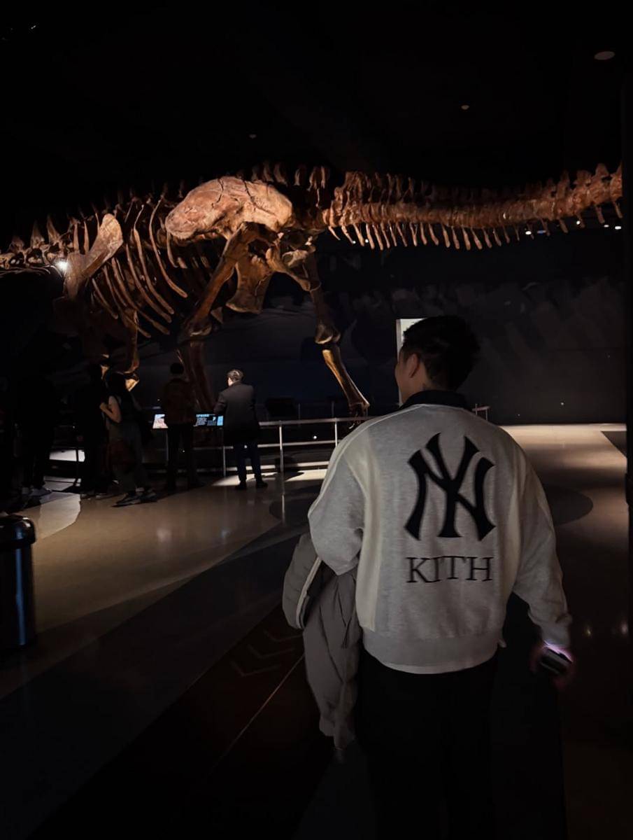 potret Anya Geraldine liburan musim gugur ke New York