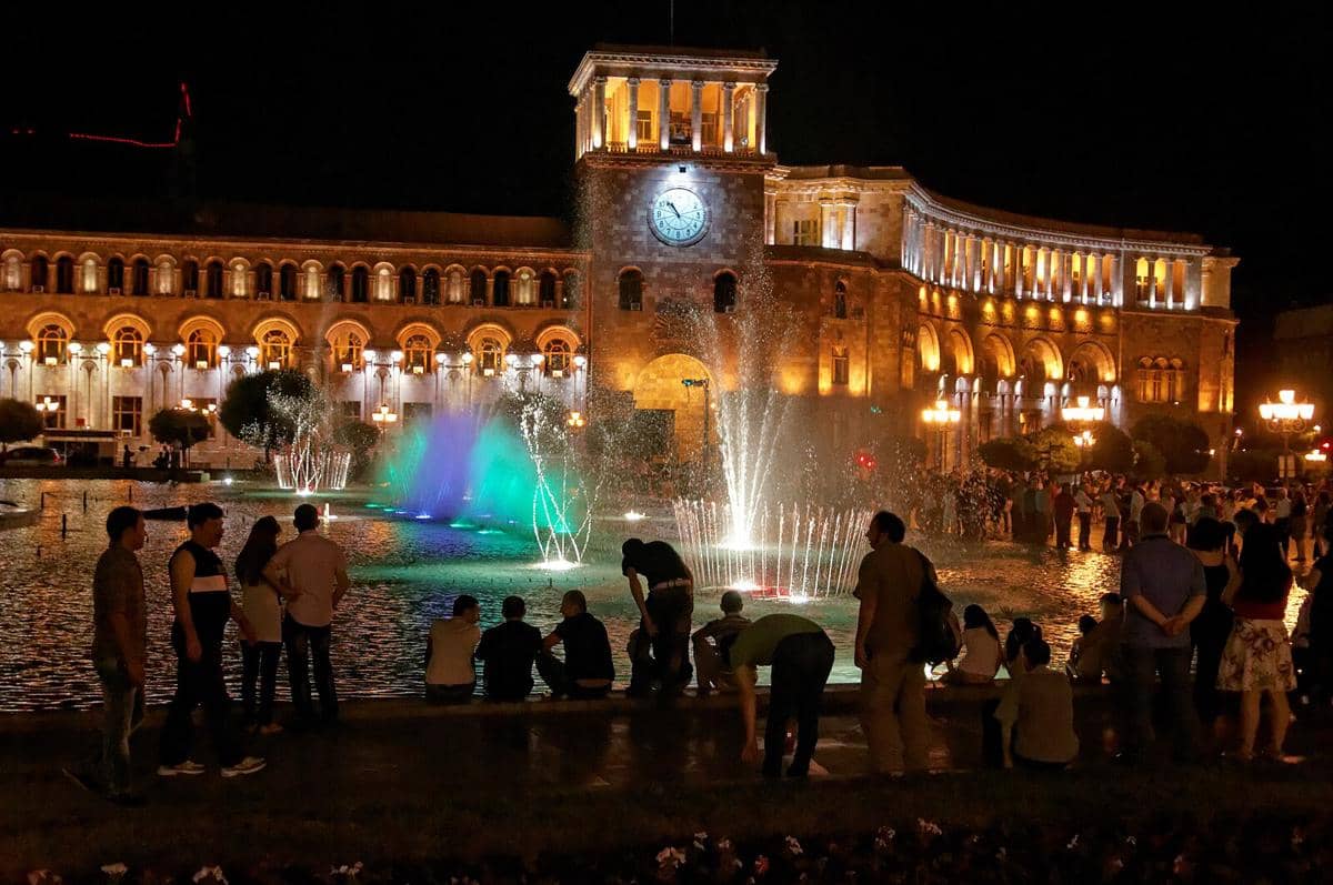 potret Republic Square