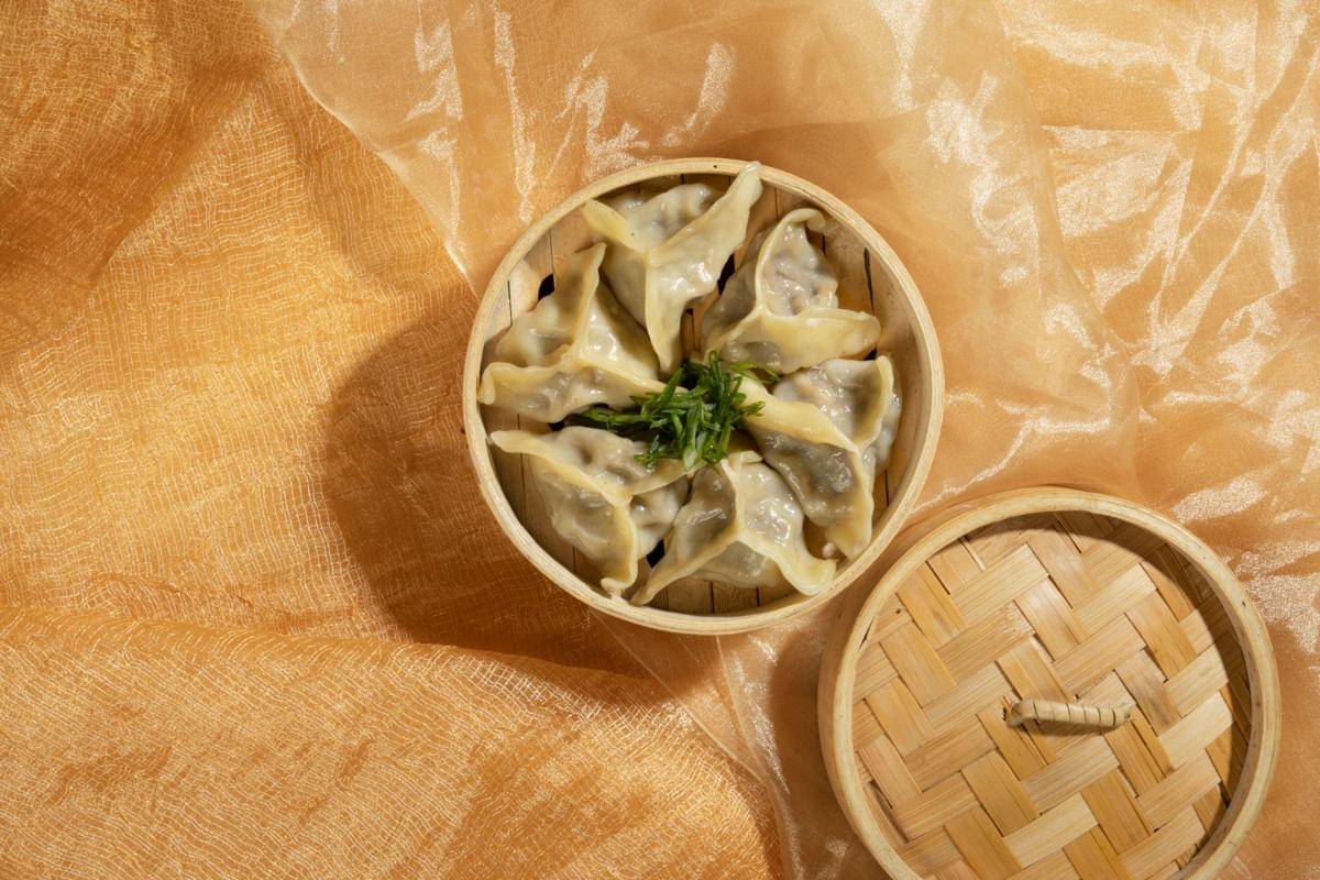 ilustrasi pangsit isi sayur kukus