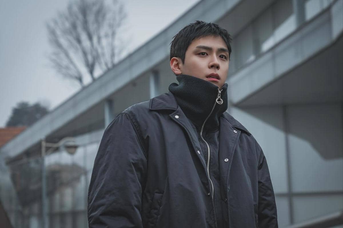 still cuts drama Dear X