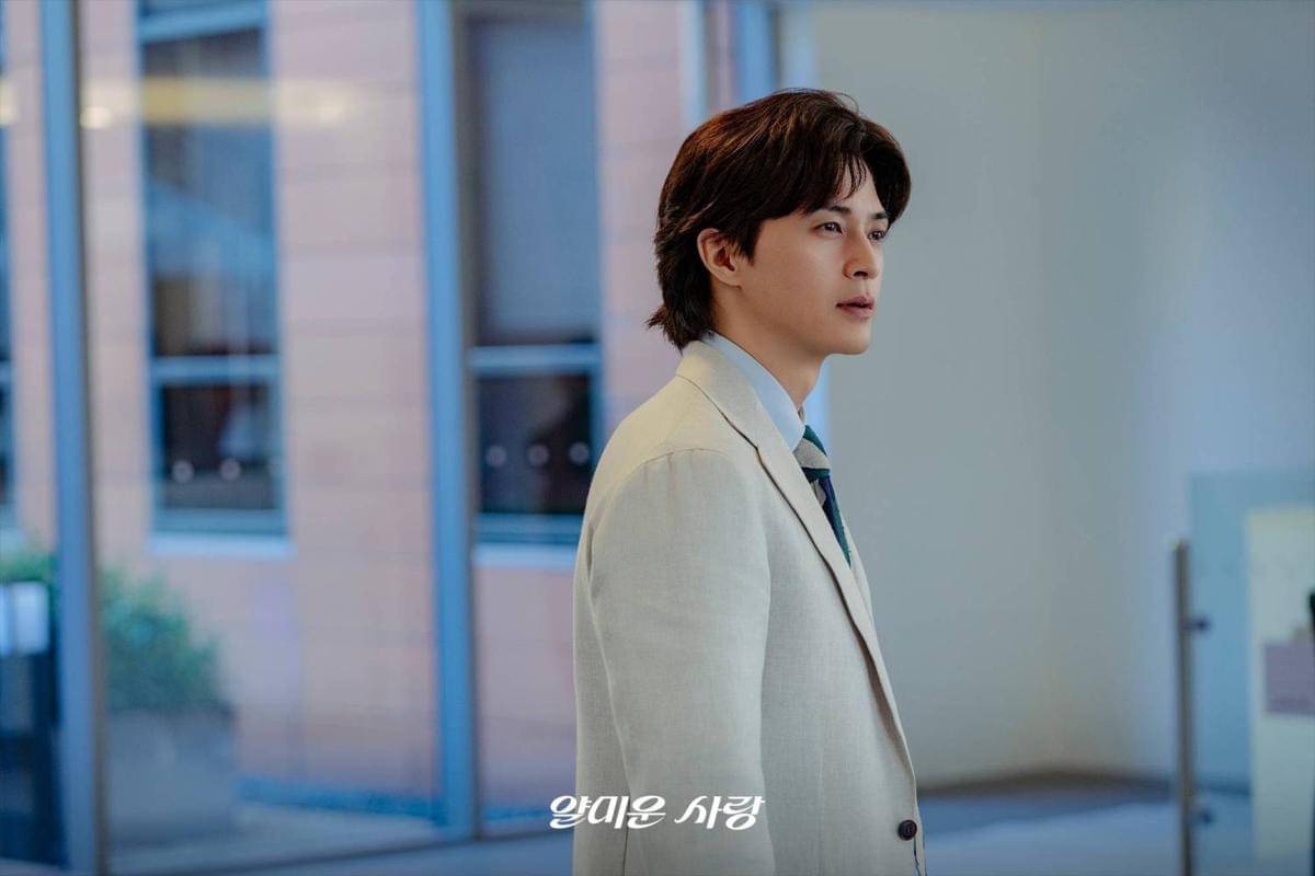 Cuplikan drama Korea Nice to Not Meet You