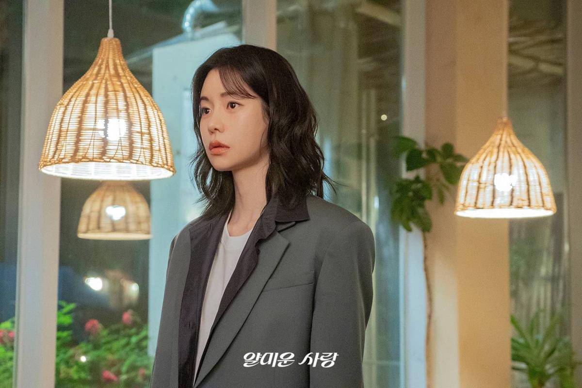 Cuplikan drama Korea Nice to Not Meet You