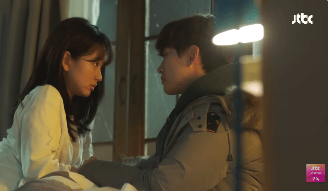 Won Jin Ah dan Lee Junho dalam Just Between Lovers