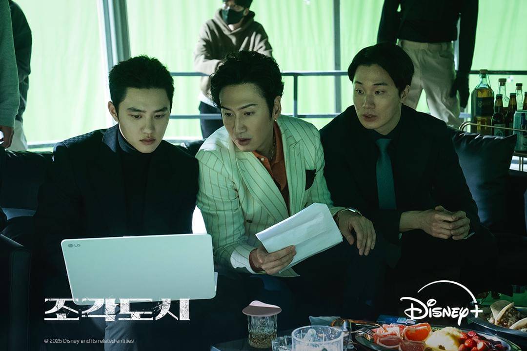 Di balik layar The Manipulated