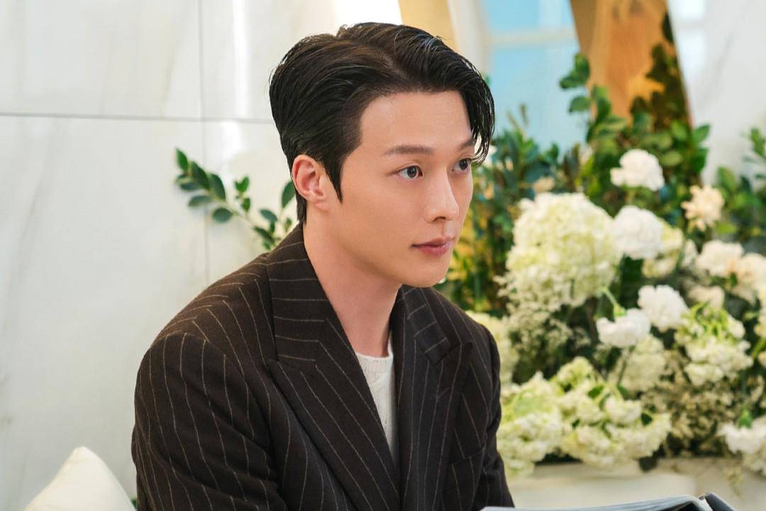 Gong Ji Hyeok (Jang Ki Yong) dalam drakor Dynamite Kiss