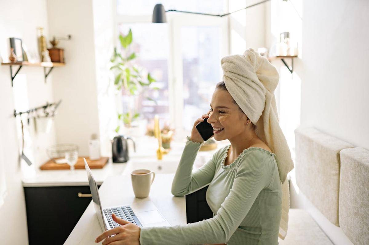 menjalankan rutinitas