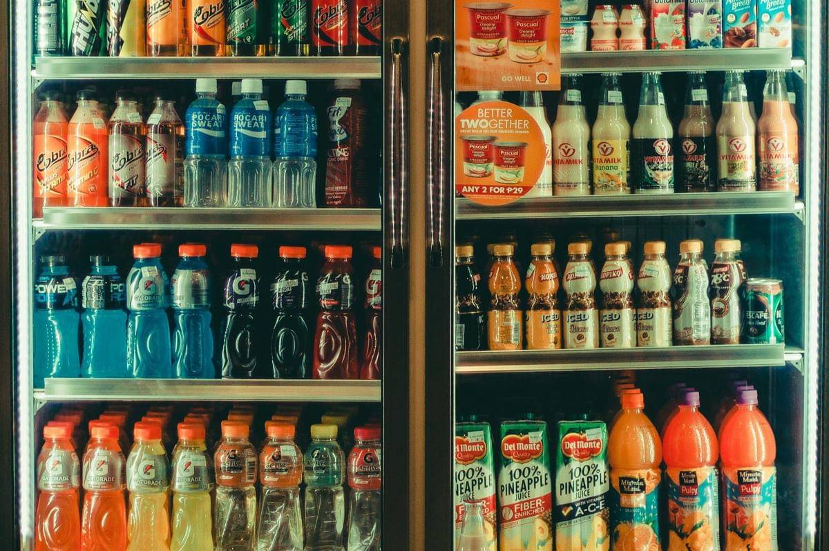 ilustrasi minuman supermarket