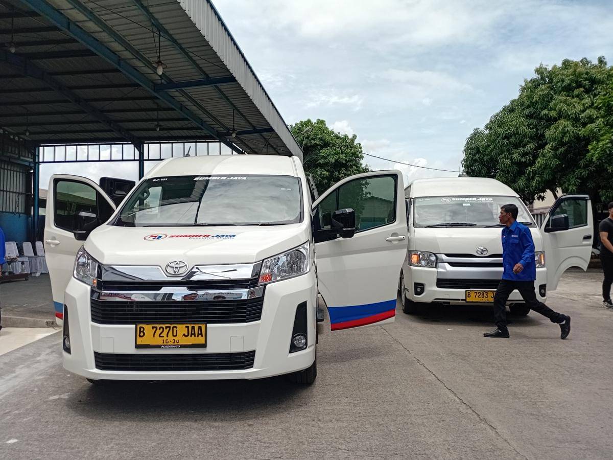 Sumber Jaya Executive Shuttle beroperasi dengan rute dari dan ke Tangerang