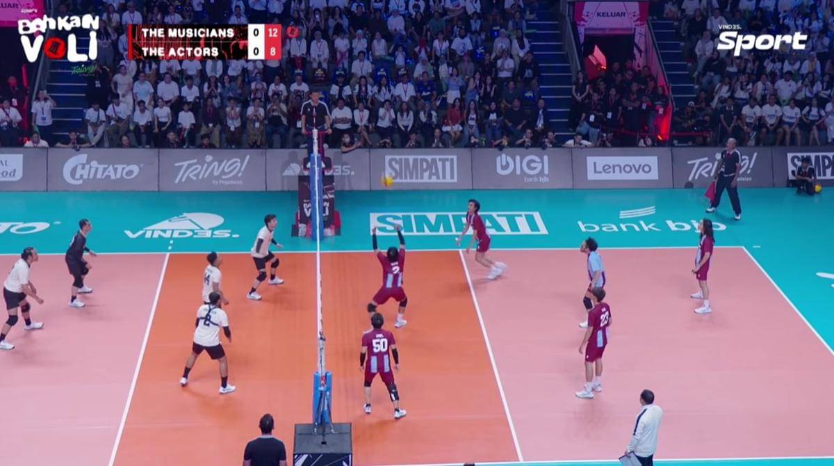 Ariel NOAH Cedera saat Main Bahkan Voli 3