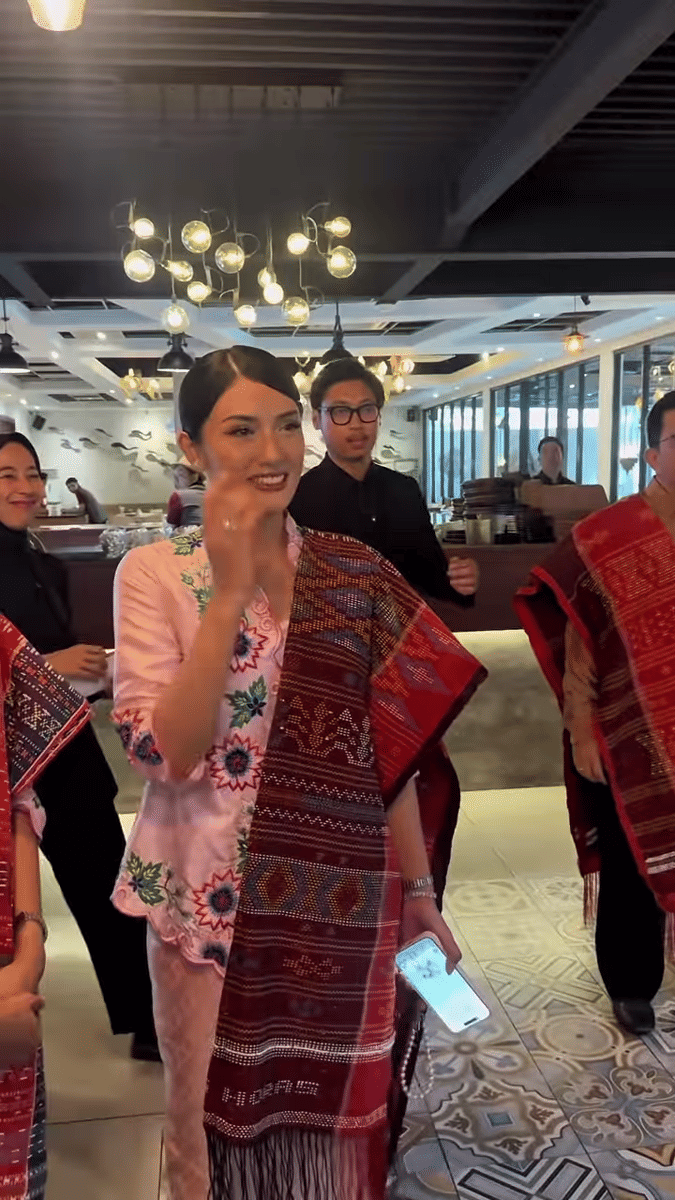 potret lamaran adik Raditya Dika