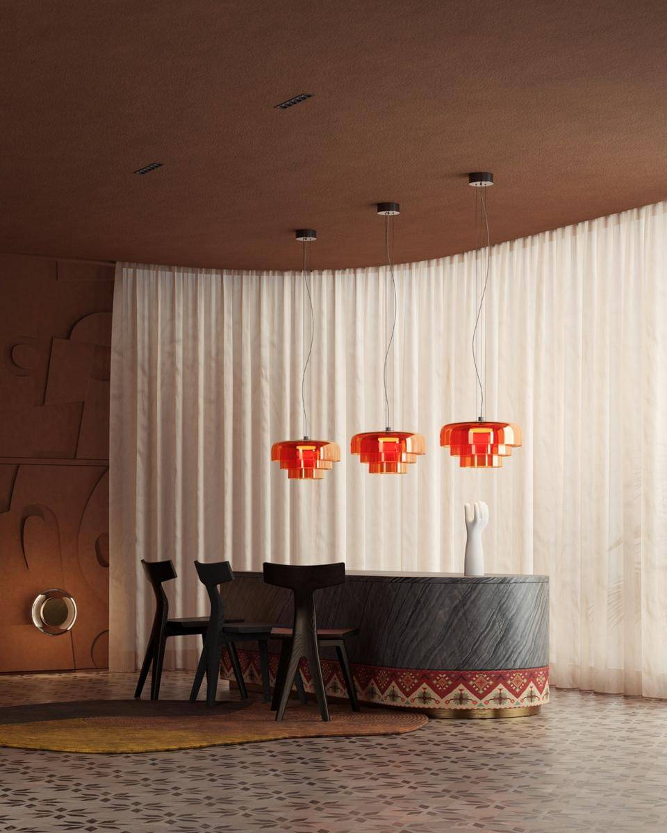 cat warna warm mahogany