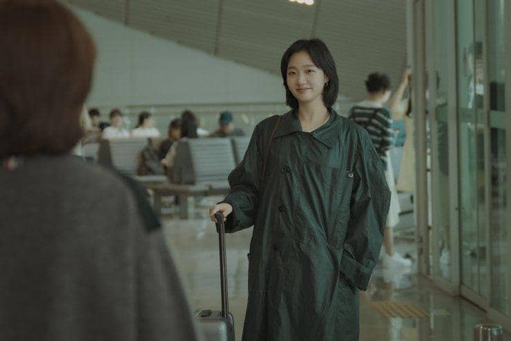 Cuplikan adegan You and Everything Else