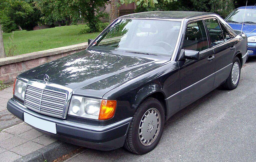 Mercedes-Benz W124