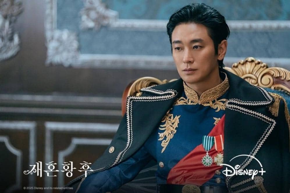 Ju Ji Hoon di The Remarried Empress (dok. Disney+/The Remarried Empress)