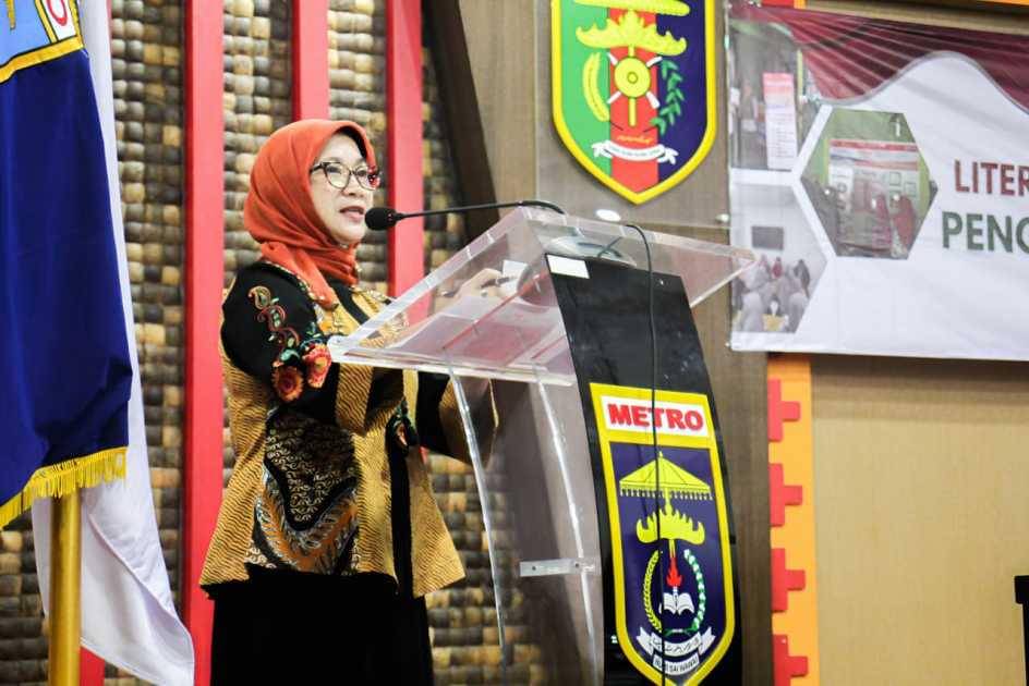 Kegiatan Literasi Keuangan dan Product Matching Kota Metro