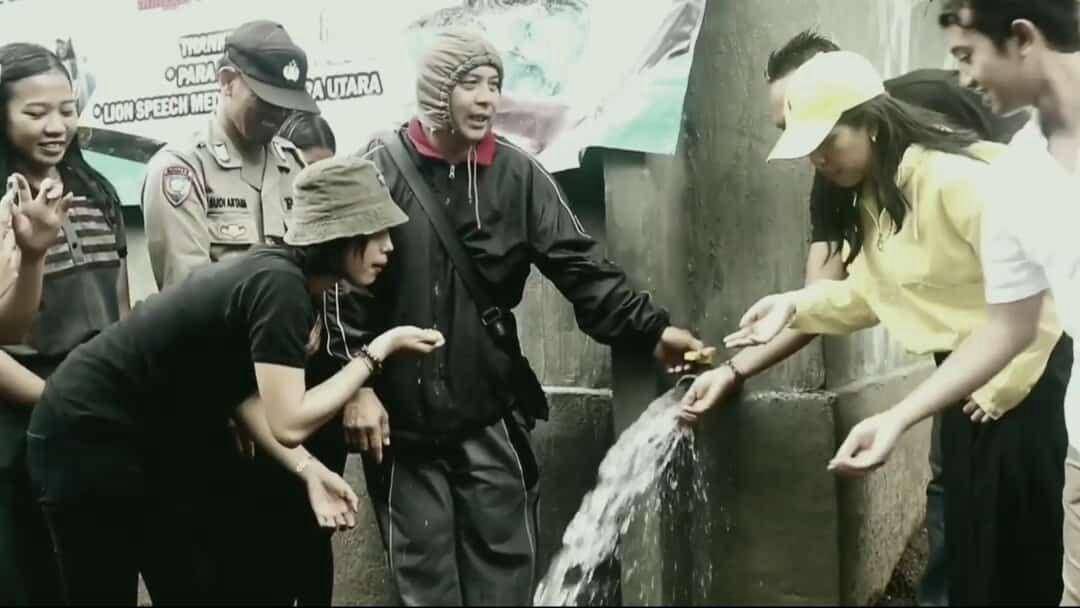 Program SAUS (Sumber Air untuk Sesama) di Desa Ban, Karangasem Bali yang digagas oleh Reza Riyady