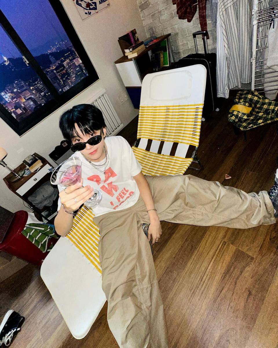 Styling kaos ala member BOYNEXTDOOR