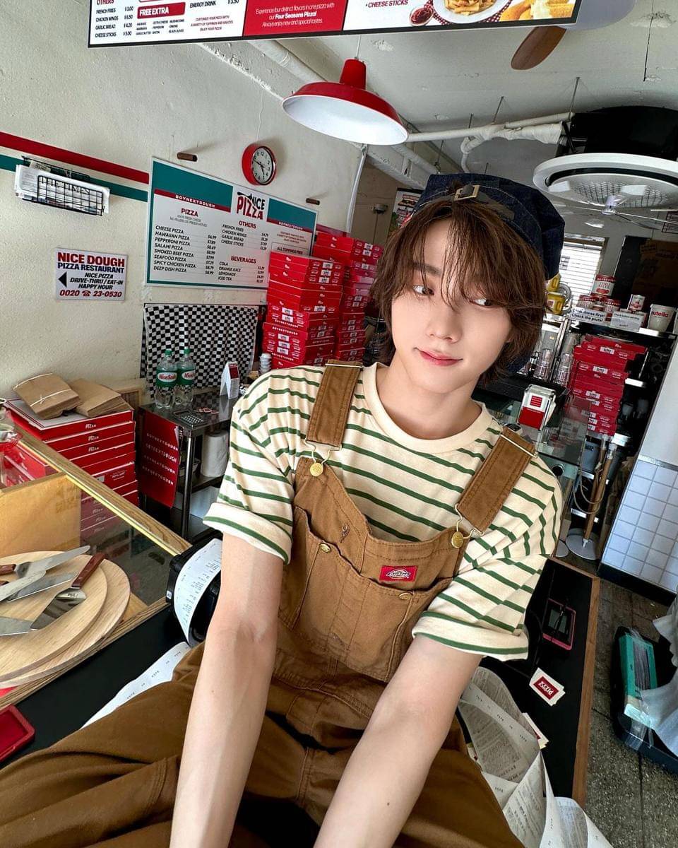 Styling kaos ala member BOYNEXTDOOR