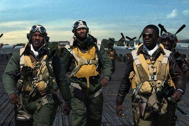 cuplikan adegan dalam film Red Tails (2012)