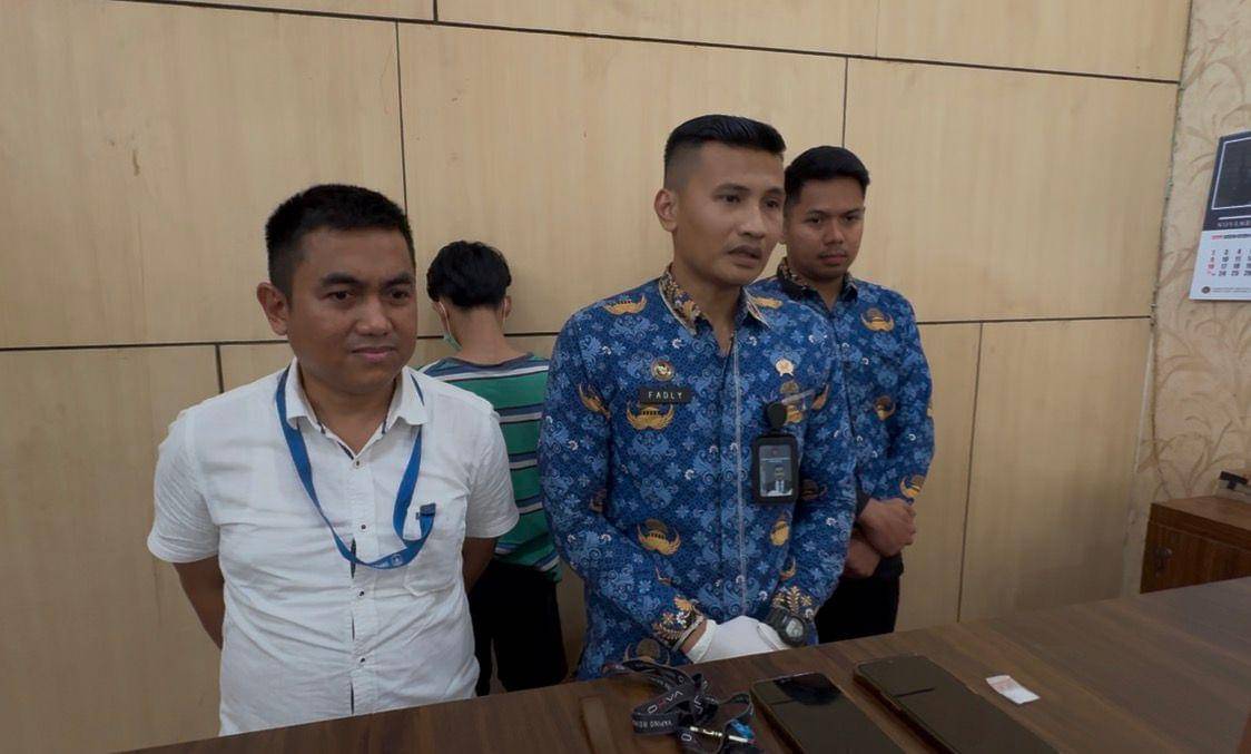 Petugas Lapas Pemuda Kelas IIA Tangerang menggagalkan upaya penyelundupan sabu ke dalam lapas