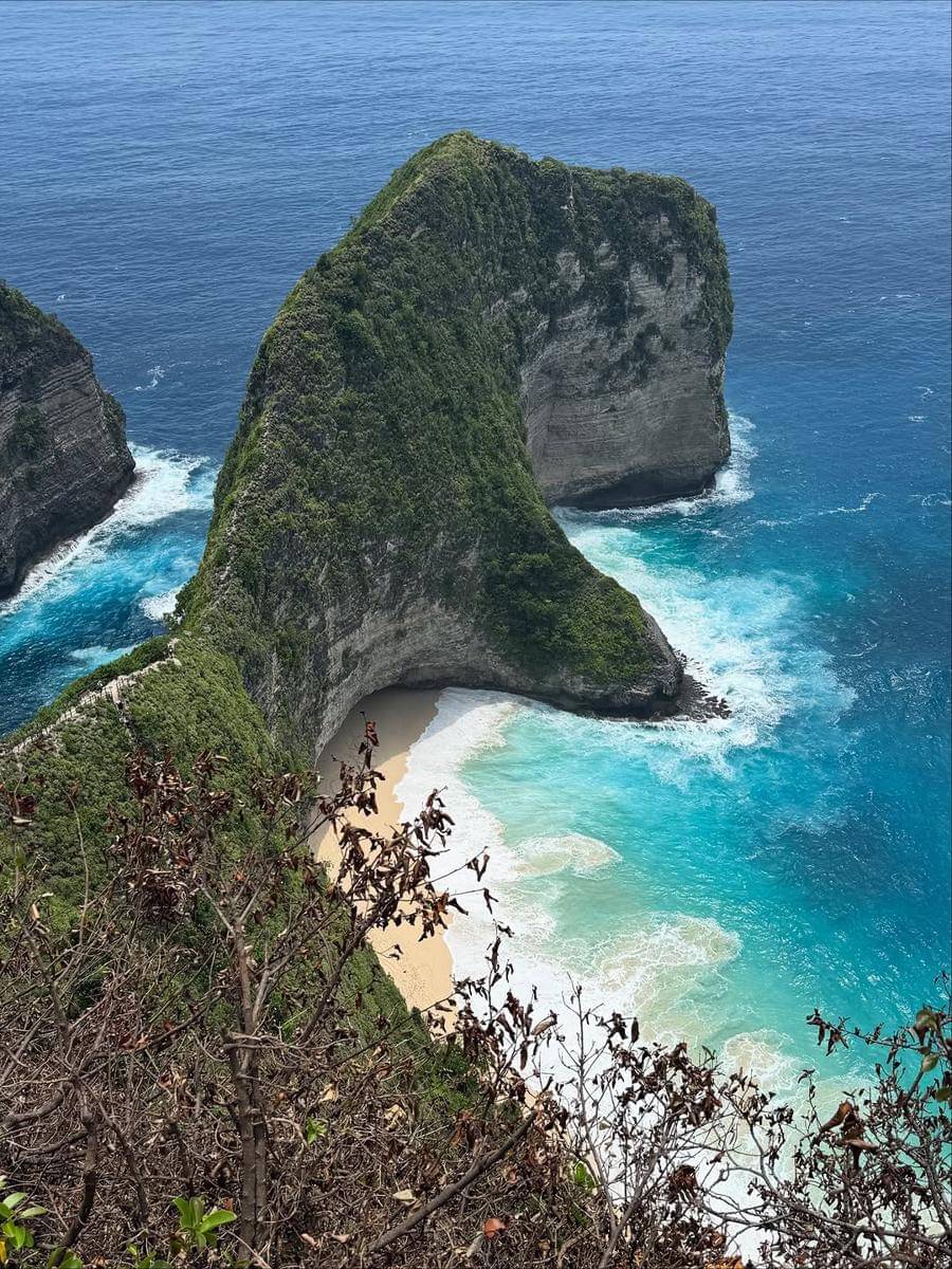 potret Seseung My Sibling's Romance liburan di Bali