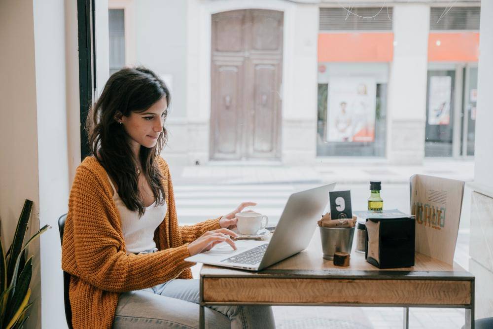 ilustrasi work from anywhere