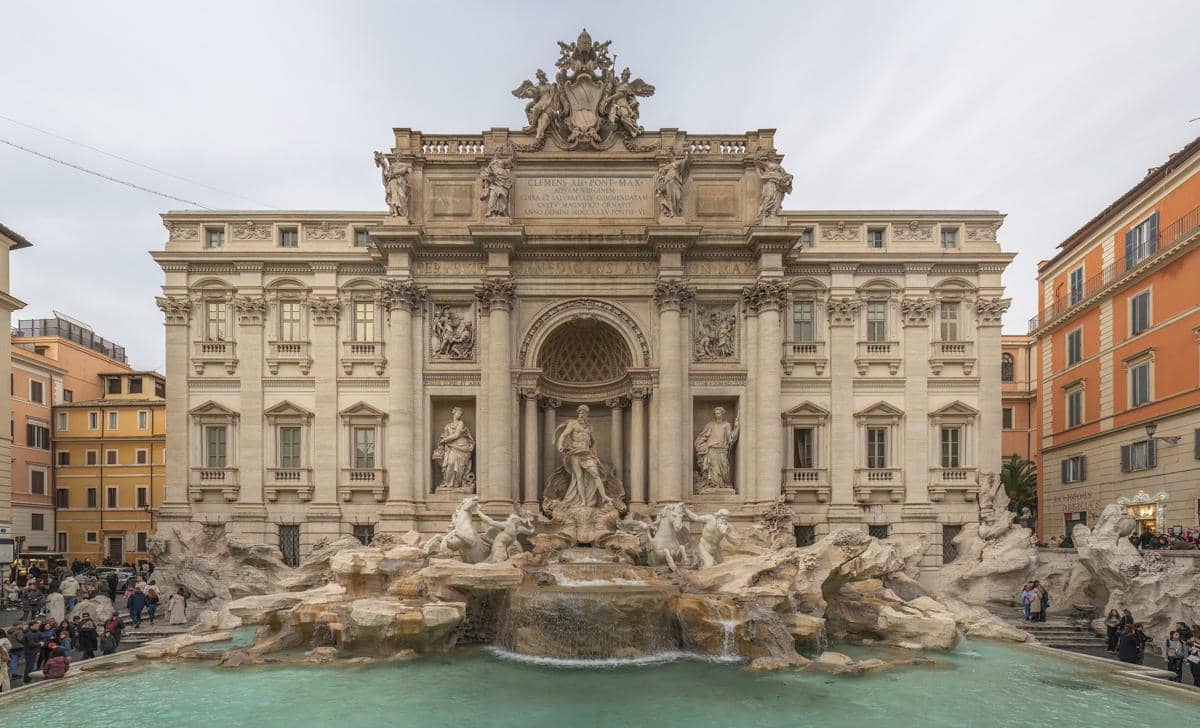 potret Trevi Fountain 
