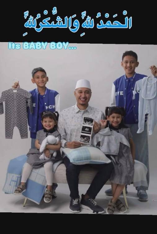 Gender Reveal Kehamilan Ketiga Kartika Putri